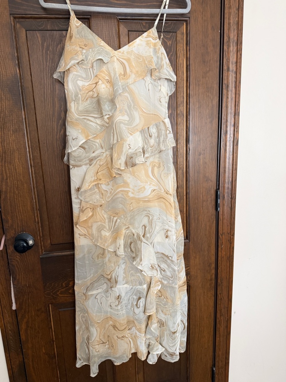 Blu Pepper Marble-Print Ruffle Maxi Dress in Cream & Tan
